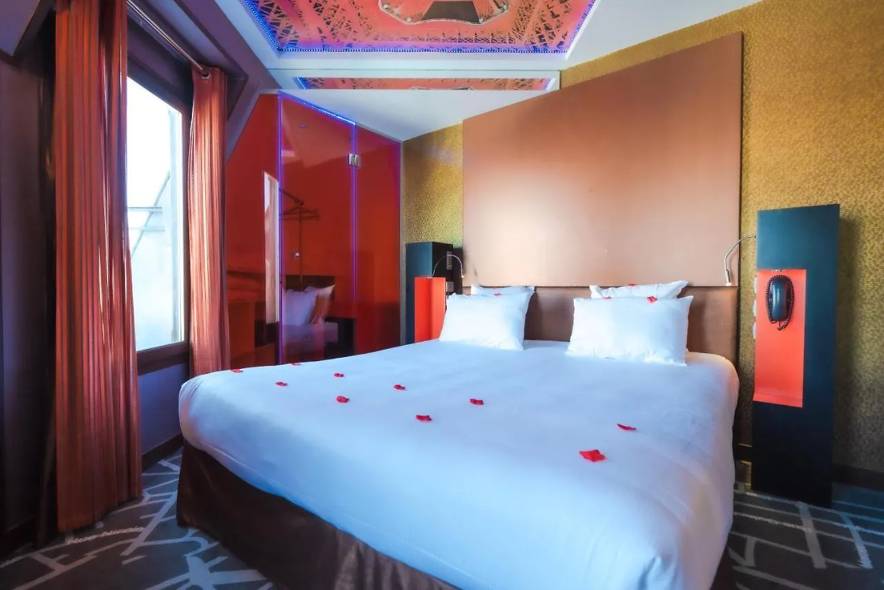 Aparthotel Eiffel Parigi